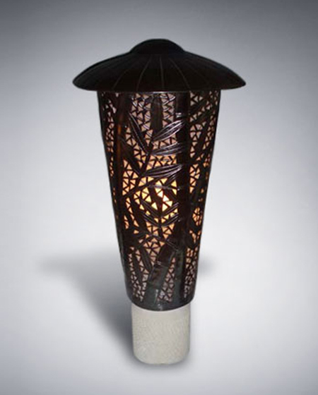 Bronze Age Lighting & Metal Works - Garden Lamps